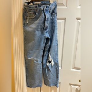 LEVI’S High Rise Women’s Jeans size 30 X 27